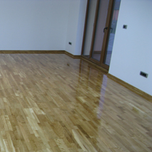 Lamelirani hrastov parket sa cokla lajsnom